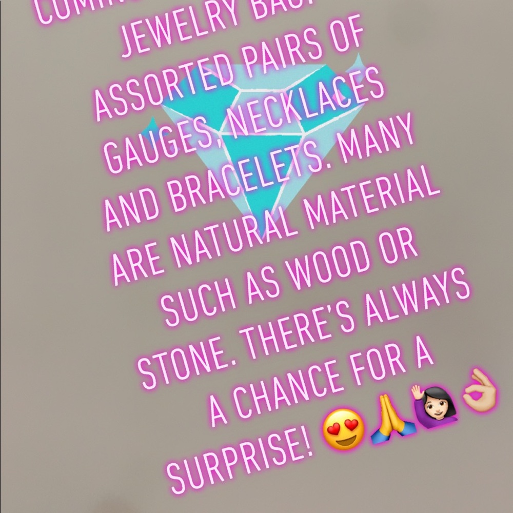 MEDIUM BODY JEWELRY MYSTERY BAG - Picture 2 of 2